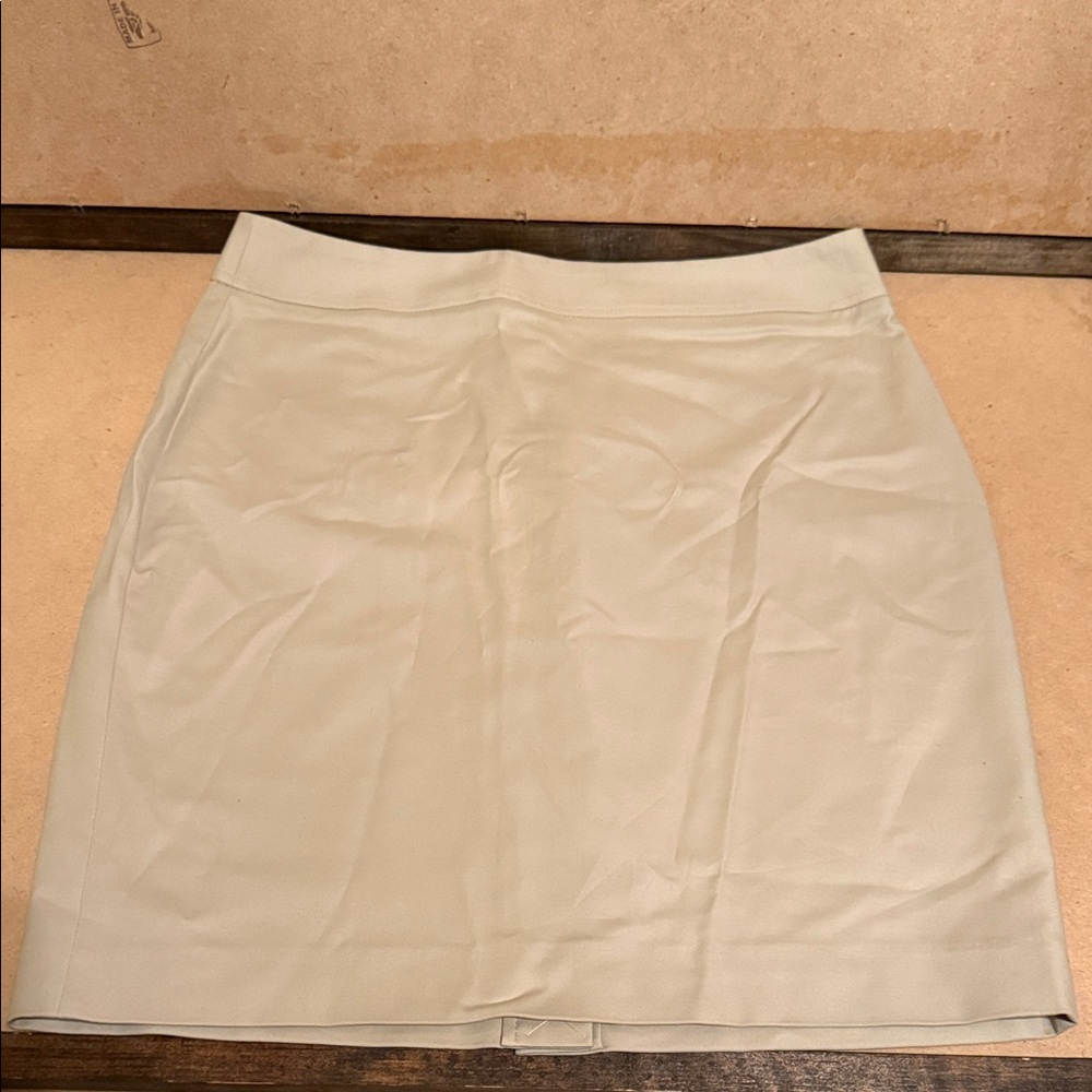 Banana Republic Kaki Stretchy Mini Skirt